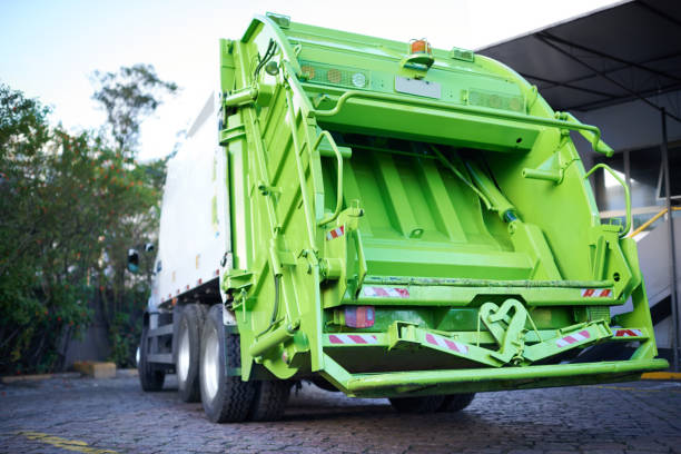Best Junk Hauling Services  in Perrysburg, OH